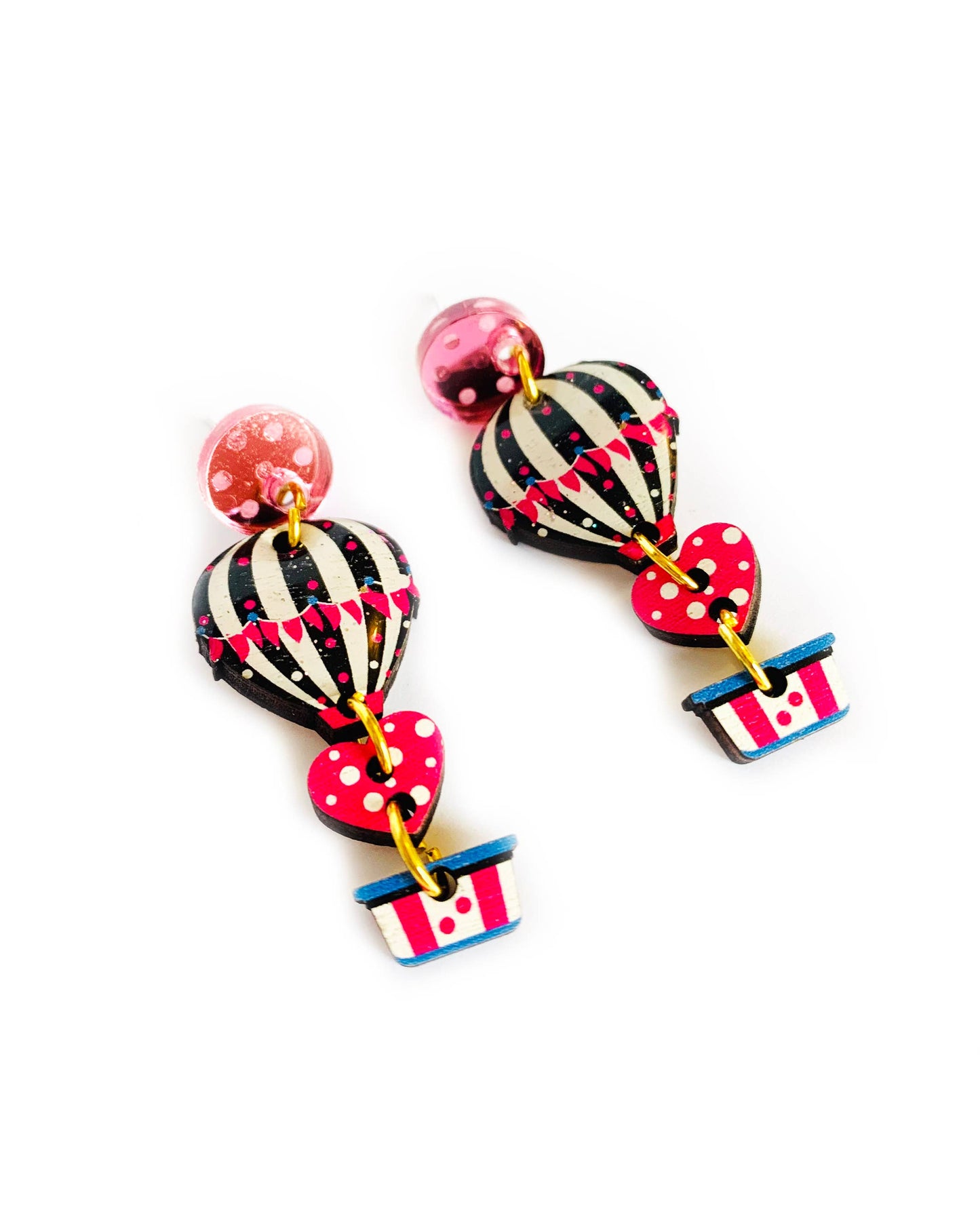 Wood and resin funky drop hot air balloon and heart earrings.