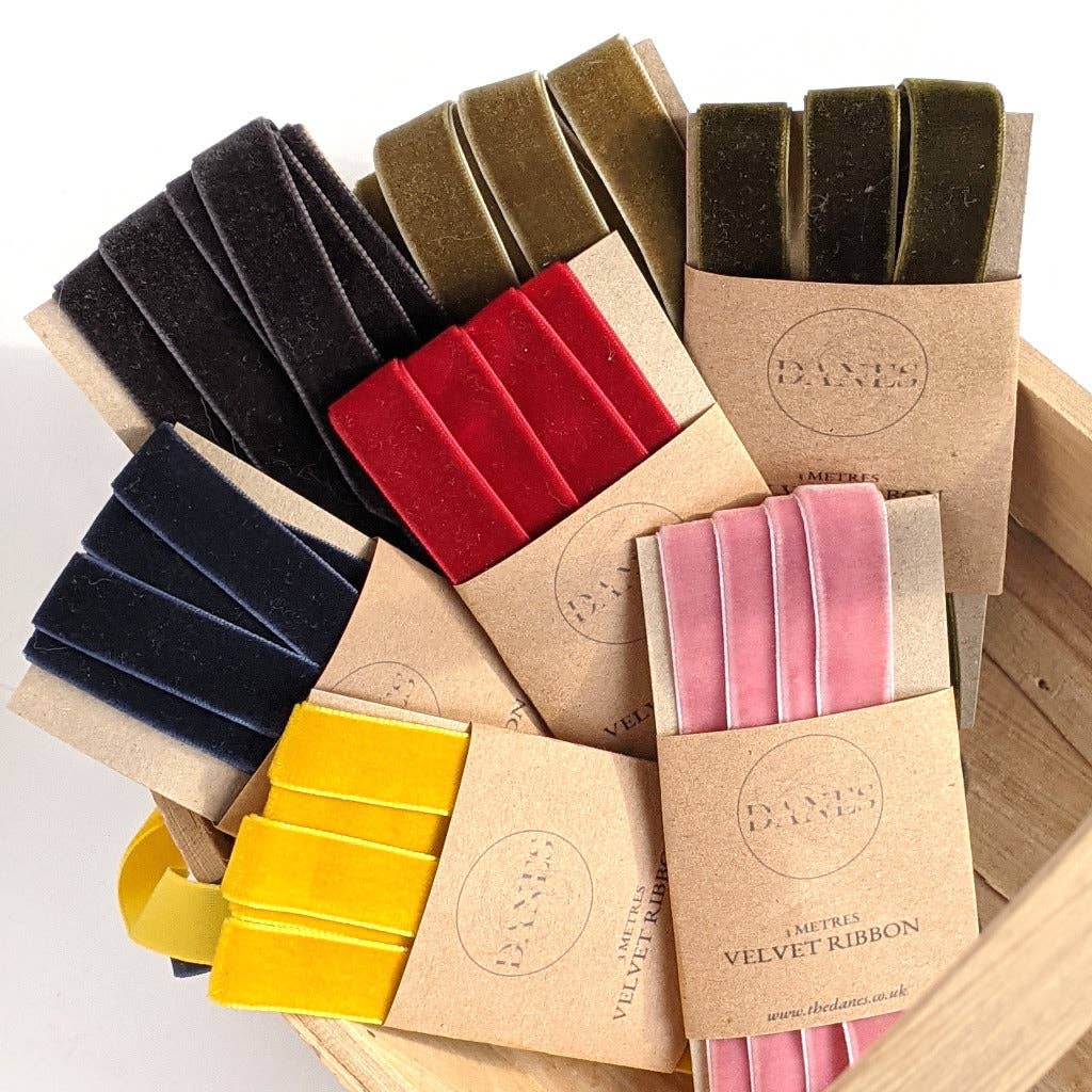 Velvet Ribbon 16mm x 3 meters. Choice of colours Antique Rose, Forest Green, Moss Green, Navy, and Red.