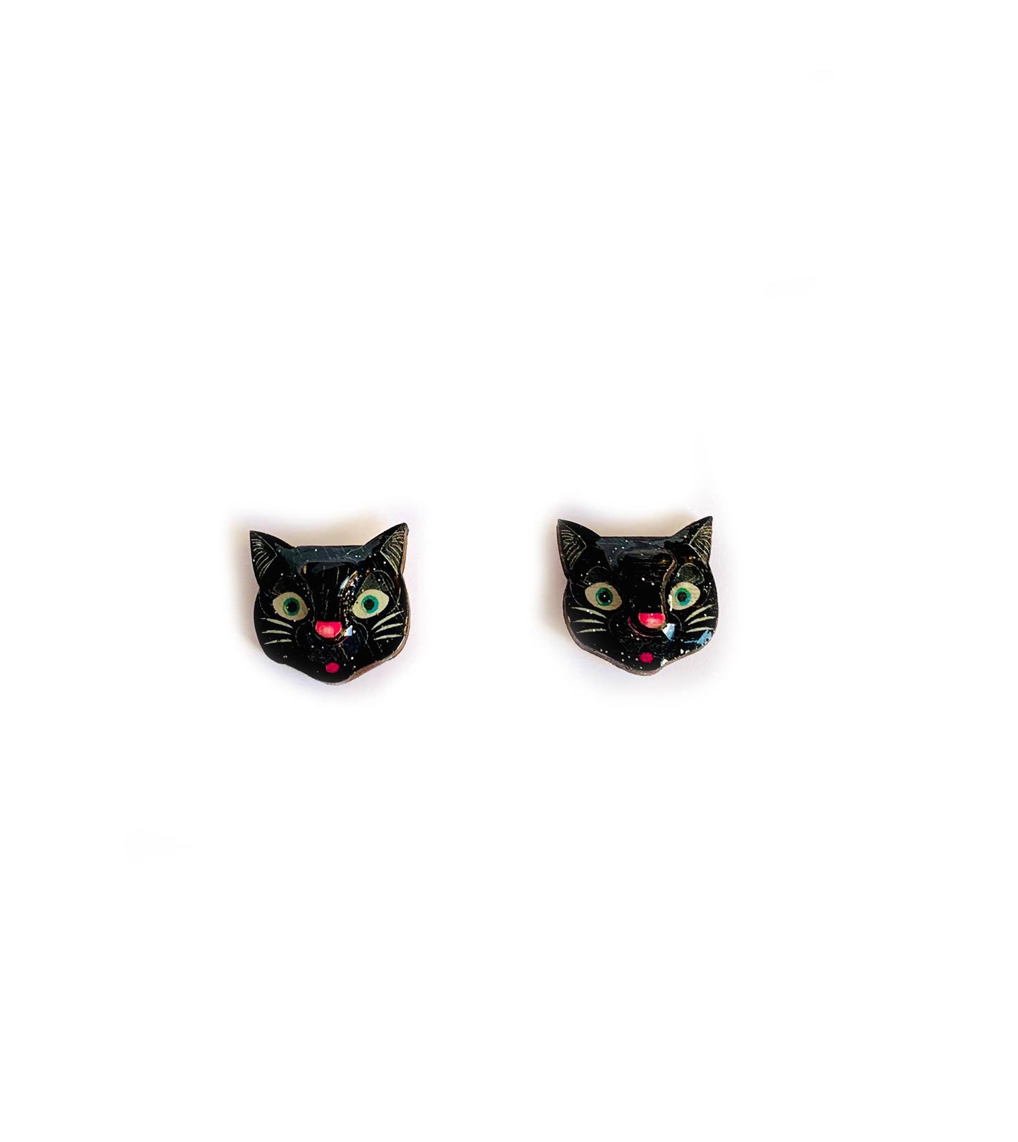 Wood and resin black cat 3 d studs.