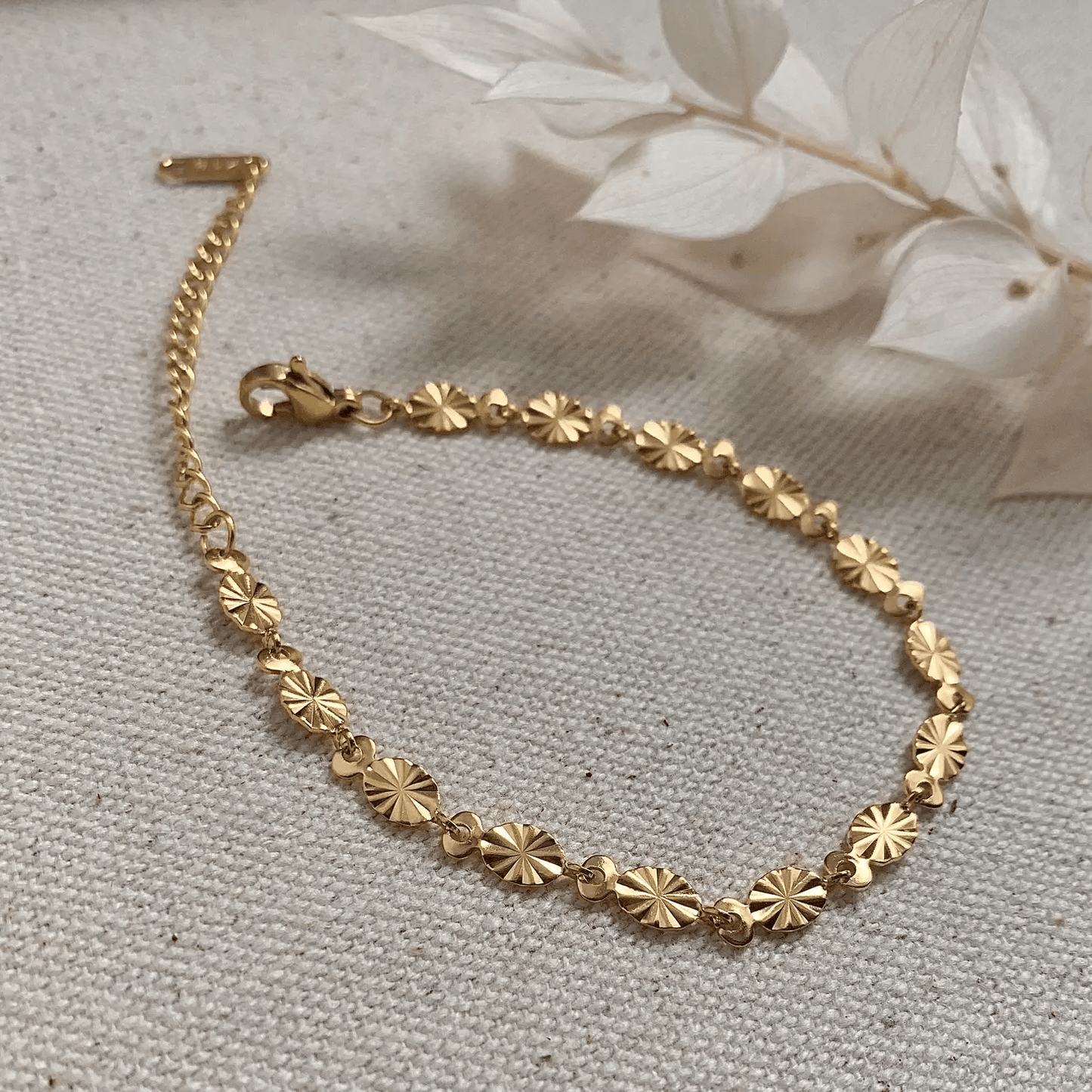 18k Gold Plated Oval Sunburst Chain Bracelet