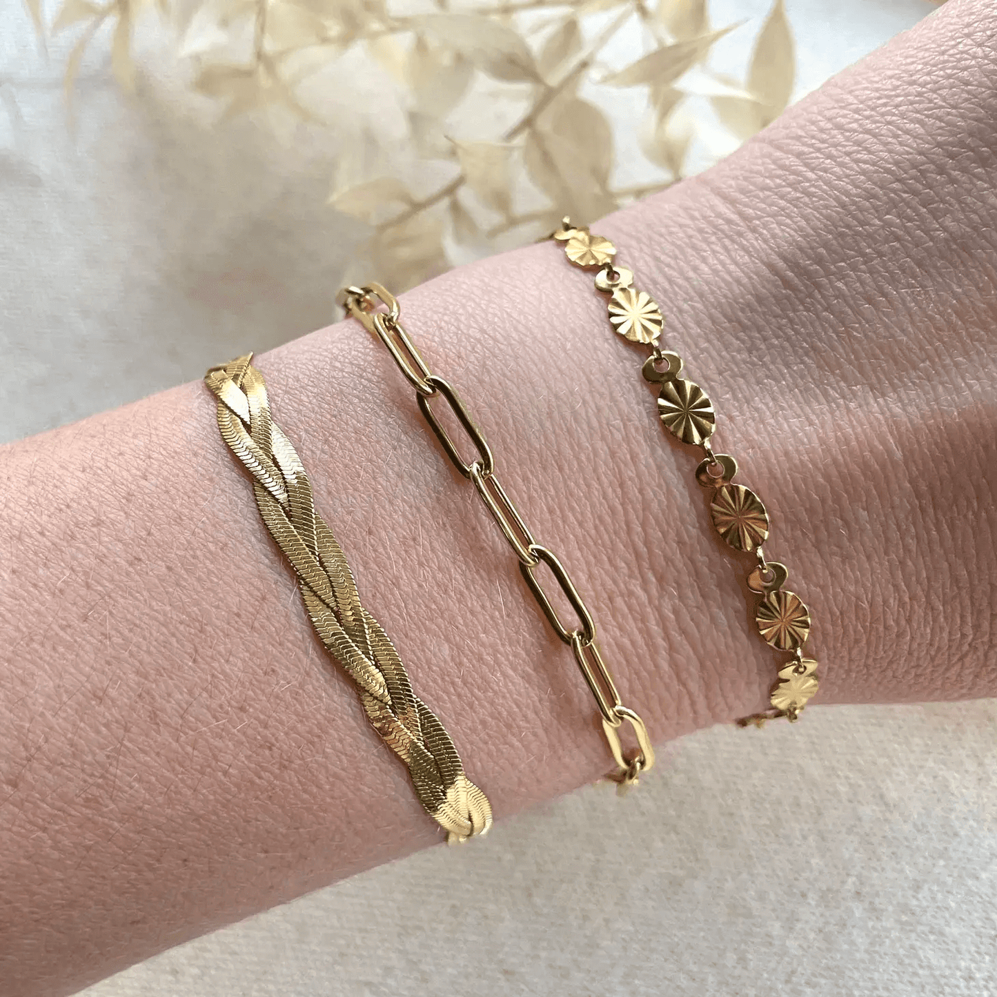 18k Gold Plated Oval Sunburst Chain Bracelet