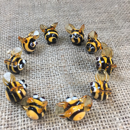 Sue Webb Friends in a box Bee.