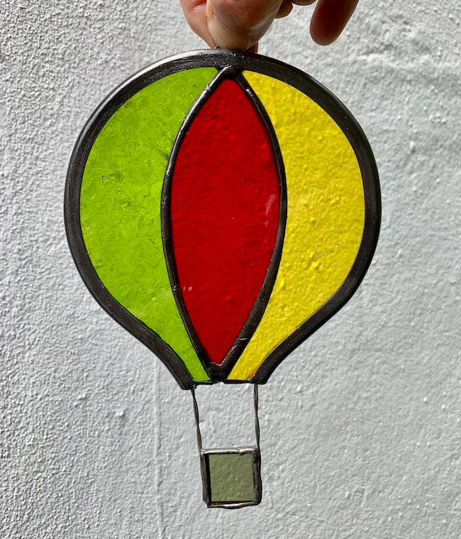 Stained Glass Hot Air Balloon, 3 Colours with hanging hook, perfect for hanging in windows. Edit alt text