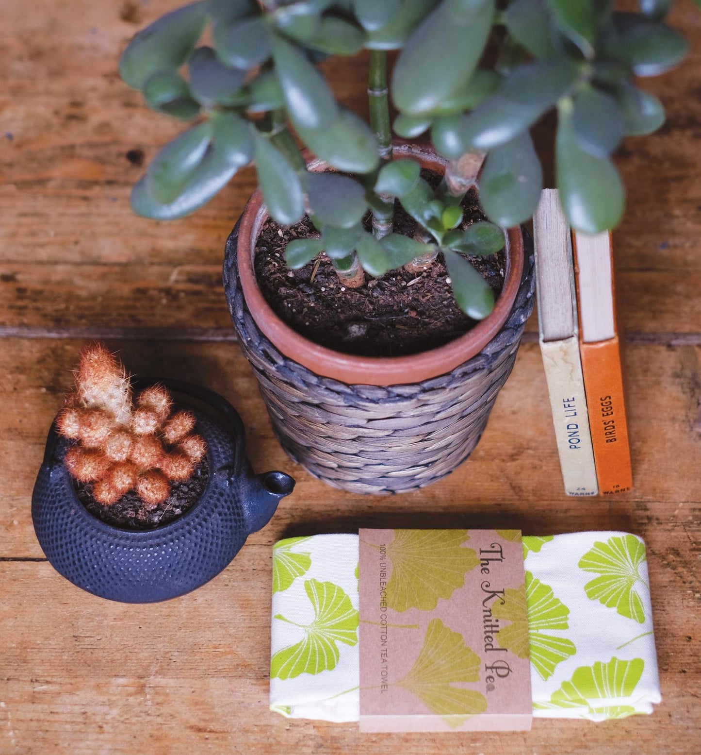 100% cotton, handprinted tea towels, Gingko leaf, flower pattern or fungi . Designed and made in Bristol Edit alt text
