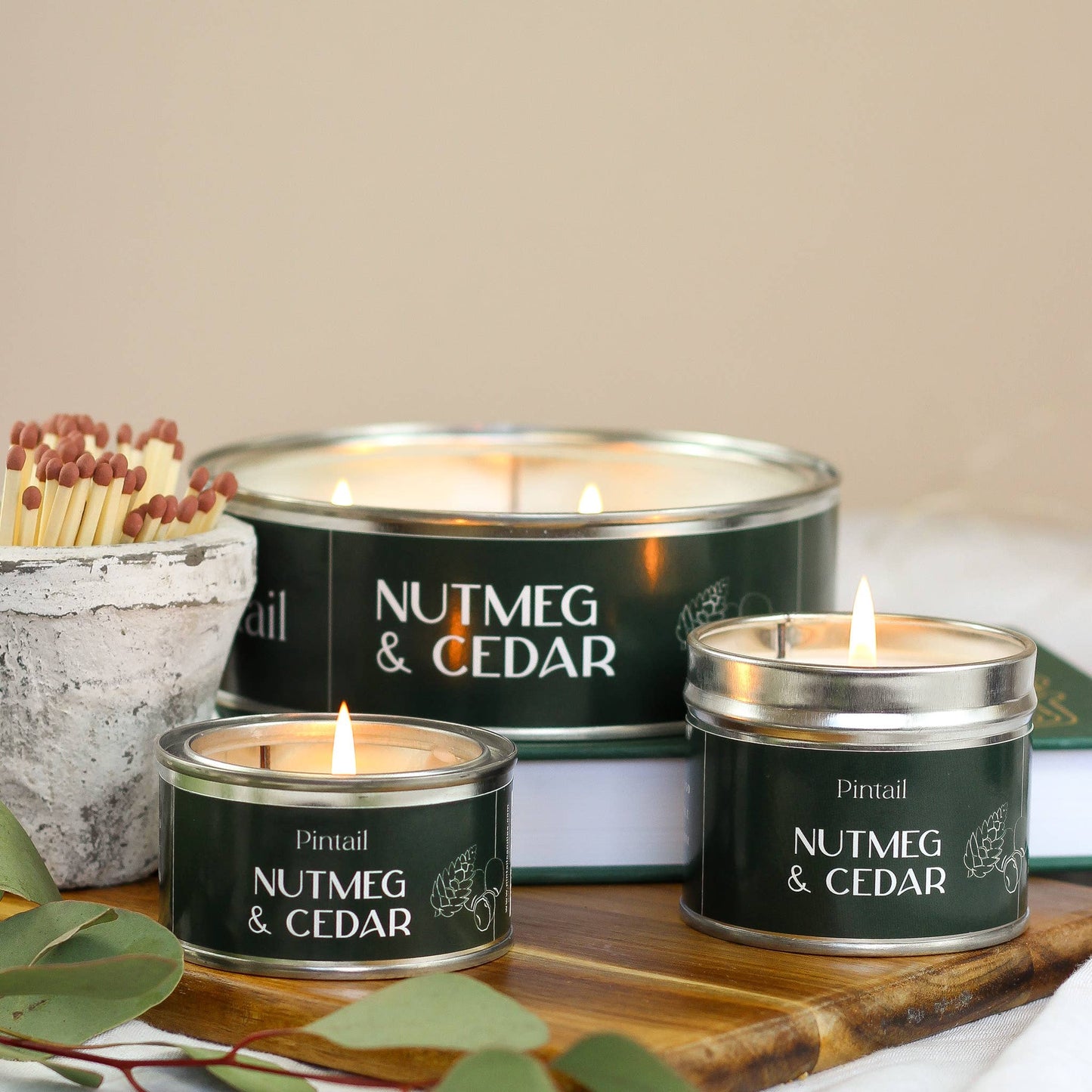 Nutmeg & Cedar Paint Pot Candle I Christmas Candle