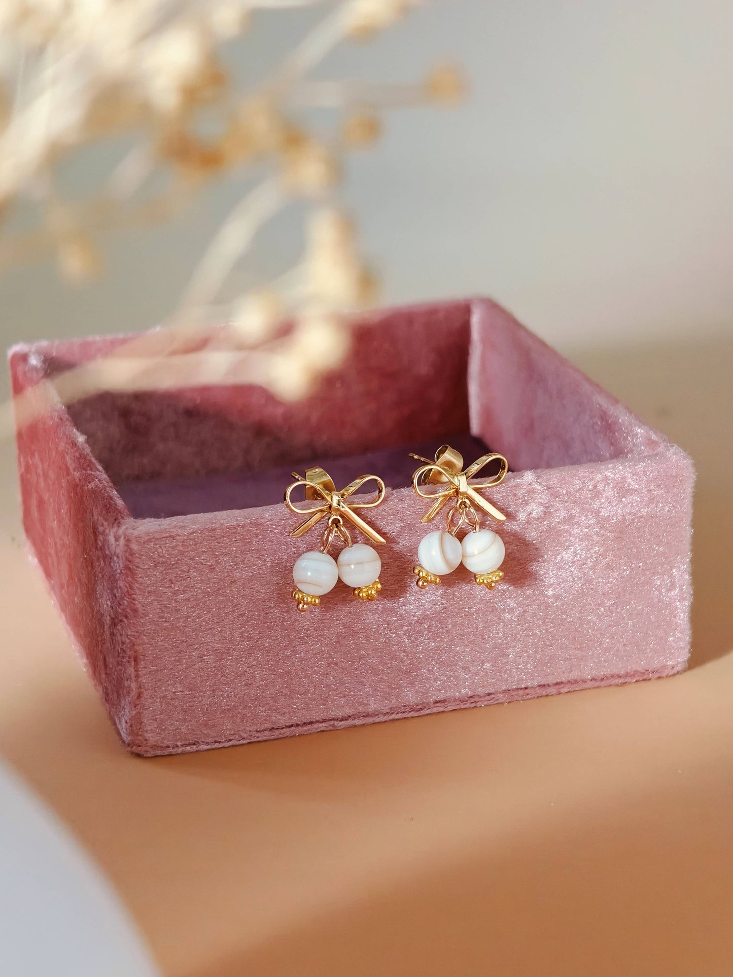 Bow Shell Dangle Earrings