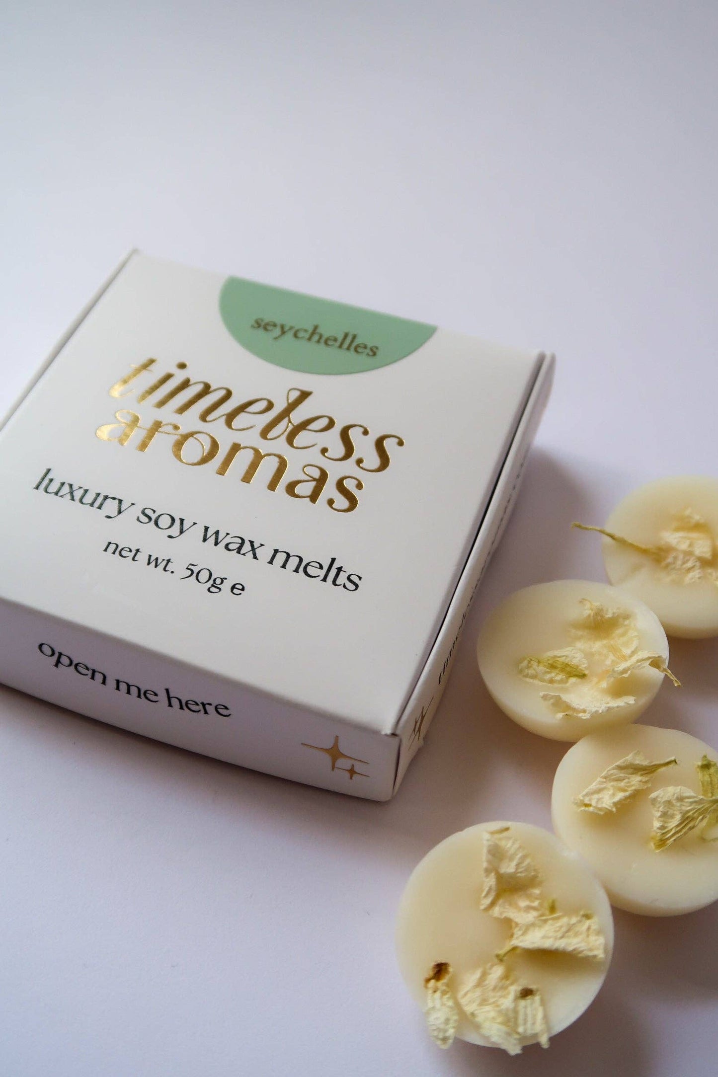 Seychelles Soy Wax Melt Box - Coconut, Jasmine & Musk Scent | Home Fragrance