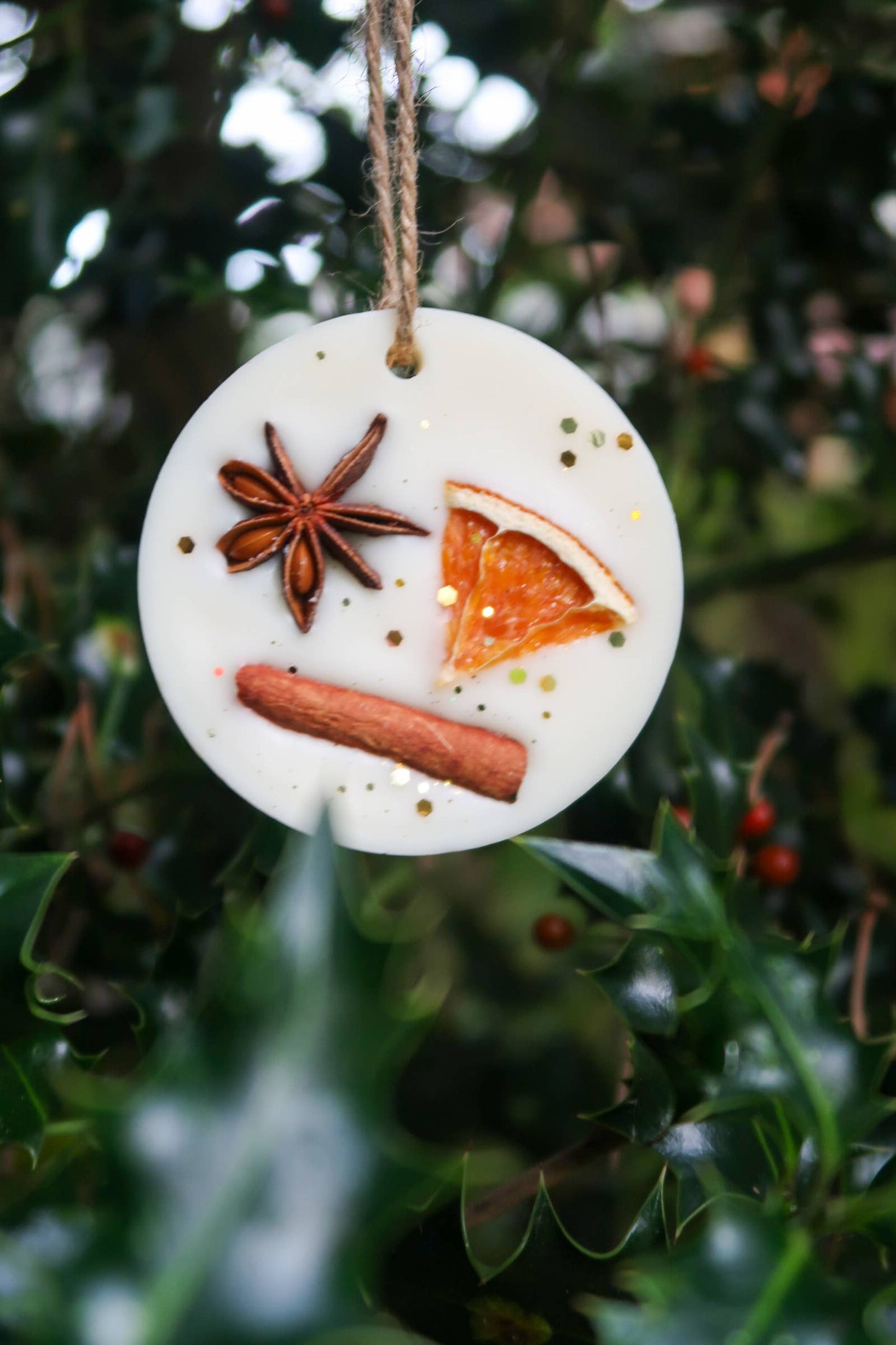 Scented Christmas Tree Decoration and a Wax melt.