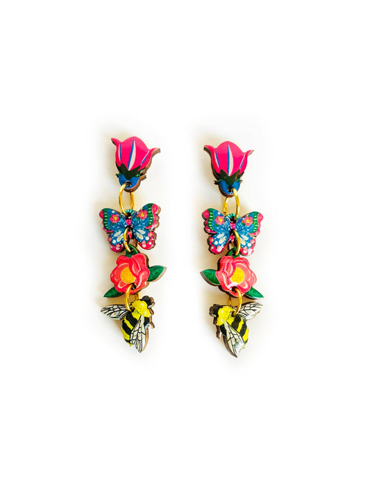 Dangle flower earrings bold wooden and resin.