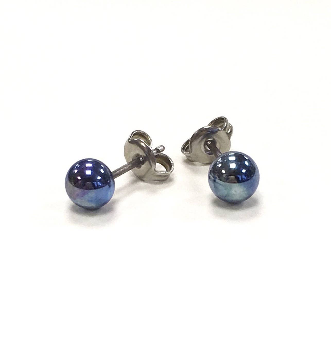 Shiny petrol blue glass mini stud earrings