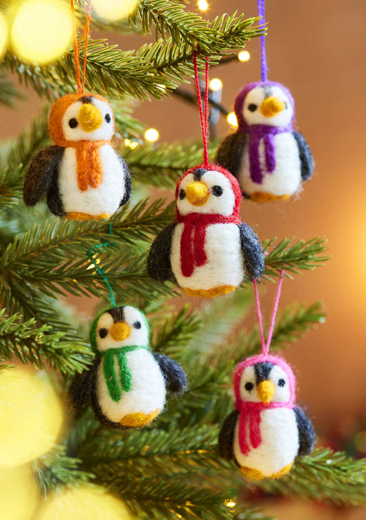 Set of 5 felted penguins.