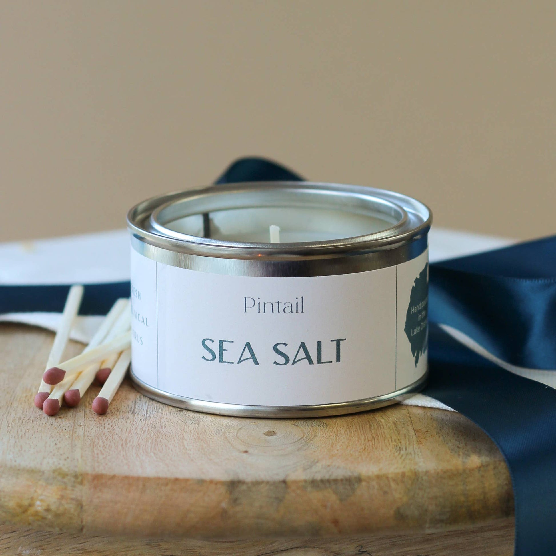 Sea salt scented candle