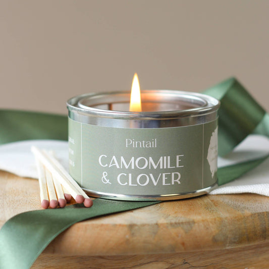 camomile & clover scented candle