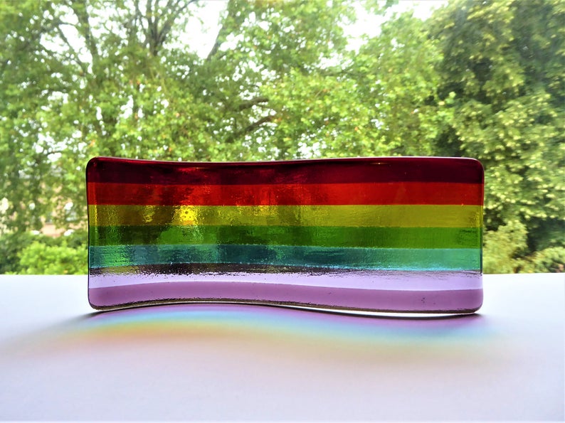 Eva Glass Rainbow Wave