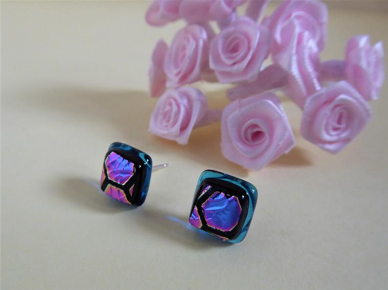 Eva Glass Square Turquoise Honeycomb Studs